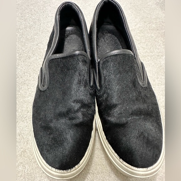 Salvatore Ferragamo loafers with faux fur. Worn a handful of times. - Picture 2 of 4